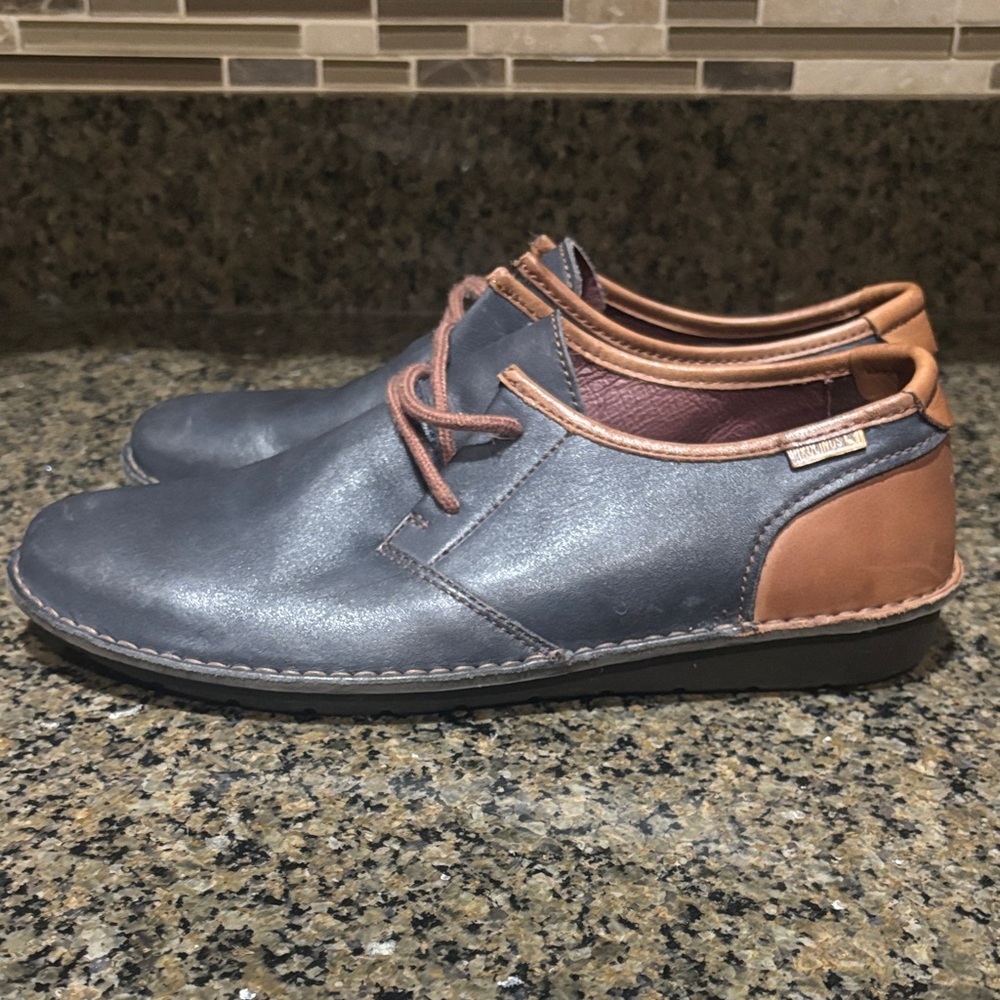 PIKOLINOS Men's Oxford Shoes - Green and Tan